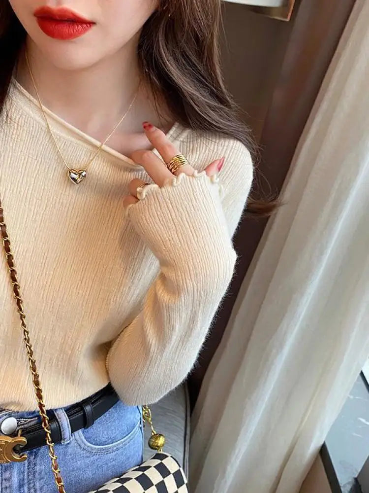 Color: WHITE